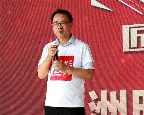 洲明科技首席運營官土橋昭人充滿活力的講話瞬間讓大家都元氣滿滿！